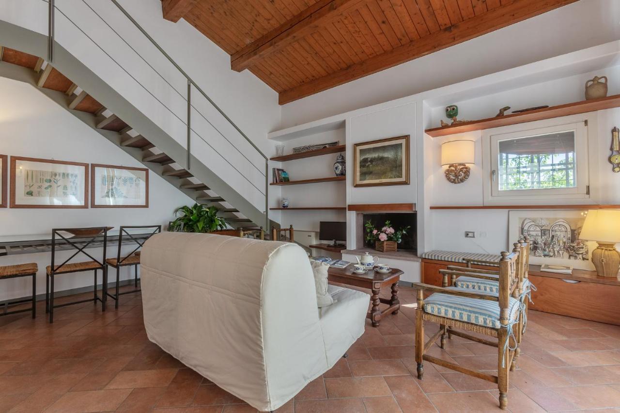 Francolino Duplex Charming La Farnia Villa מראה חיצוני תמונה
